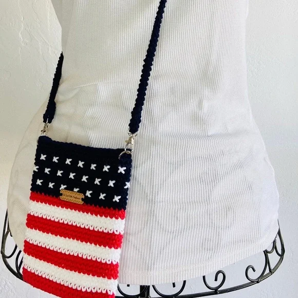 Womens Crossbody Lined Crochet Phone Bag Purse - 4th of July - USA flag - Picture 2 of 11